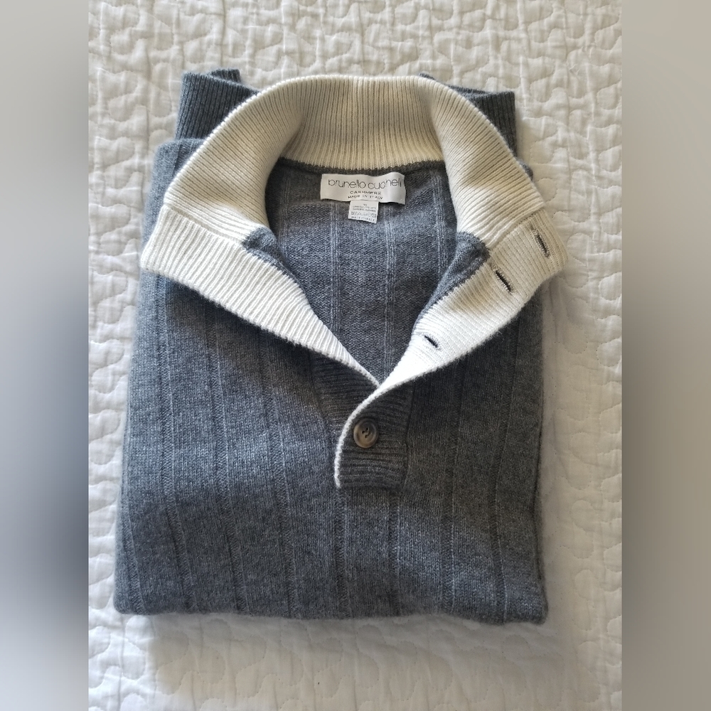 Brunello Cucinelli Cashmere Half Button Turtleneck Sweater Gray. Authentic